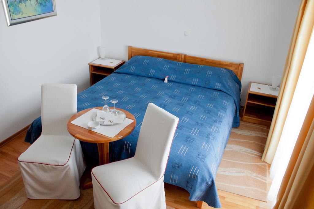 Hotel Vali Dramalj Цриквениця Номер фото
